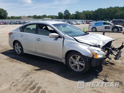 Czwarte zdjęcie samochodu z boku: 2014 NISSAN ALTIMA 2.5 VIN:1N4AL3AP8EN238199 - miniatura