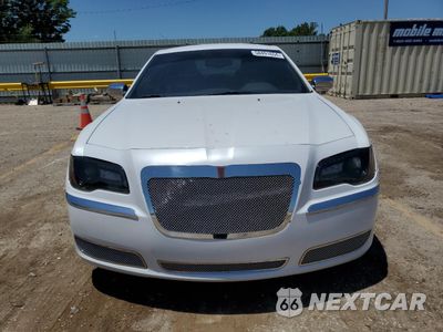 Piąte zdjęcie samochodu w środku: 2012 CHRYSLER 300 LIMITED VIN:2C3CCACG7CH231775 - miniatura
