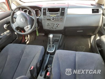 Zdjęcie 8 z 13 samochodu: 2009 NISSAN VERSA S VIN:3N1BC13E39L395761 - miniatura
