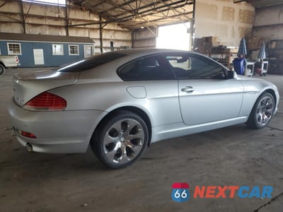 Trzecie zdjęcie samochodu z tyłu: 2005 BMW 645 CI AUTOMATIC VIN:WBAEH73415B191247 - miniatura