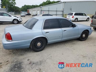 Trzecie zdjęcie samochodu z tyłu: 1998 FORD CROWN VICTORIA VIN:2FAFP73W3XX237078 - miniatura