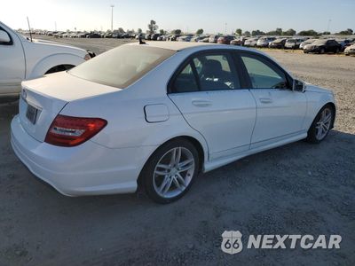 Trzecie zdjęcie samochodu z tyłu: 2014 MERCEDES-BENZ C 250 VIN:WDDGF4HB2ER310671 - miniatura