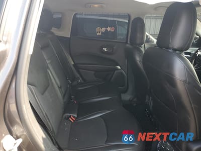 Zdjęcie 11 z 14 samochodu: 2019 JEEP COMPASS LATITUDE VIN:3C4NJDBB5KT595460 - miniatura