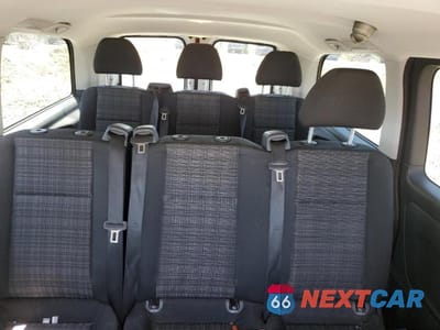 Zdjęcie 10 z 13 samochodu: 2016 MERCEDES BENZ METRIS VIN:WD4PG2EE2G3162673 - miniatura