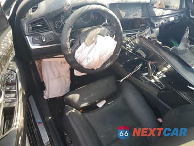 Zdjęcie 8 z 12 samochodu: 2012 BMW 550 I VIN:WBAFR9C53CDX79139 - miniatura