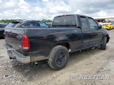 Trzecie zdjęcie samochodu z tyłu: 2000 FORD F150 VIN:1FTZX1720YNB83091 - miniatura