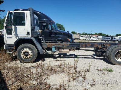Drugie zdjęcie samochodu z przodu: 1993 FORD LOW TILT CARGO CF8000 VIN:1FDXH81A7PVA00258 - miniatura