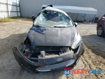 Piąte zdjęcie samochodu w środku: 2019 FORD FIESTA SE VIN:3FADP4BJ4KM143971 - miniatura