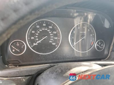 Zdjęcie 9 z 12 samochodu: 2012 BMW 550 I VIN:WBAFR9C53CDX79139 - miniatura