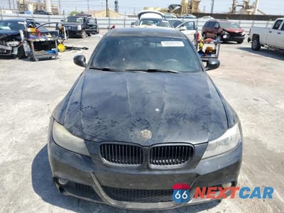Piąte zdjęcie samochodu w środku: 2010 BMW 328 I SULEV VIN:WBAPH5G59ANM36062 - miniatura
