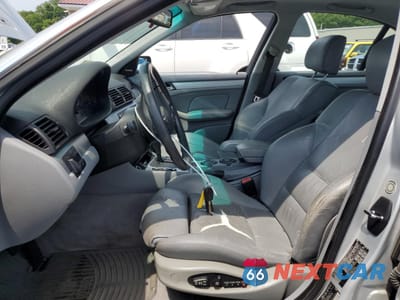 Zdjęcie 7 z 12 samochodu: 1999 BMW 328 I AUTOMATIC VIN:WBAAM5339XFR03294 - miniatura