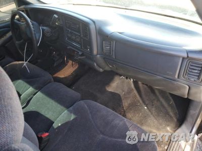 Zdjęcie 8 z 12 samochodu: 2000 GMC NEW SIERRA C1500 VIN:1GTEC14W7YZ185446 - miniatura