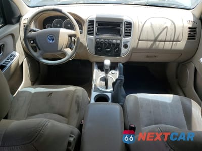 Zdjęcie 8 z 13 samochodu: 2005 MERCURY MARINER VIN:4M2YU56145DJ15201 - miniatura