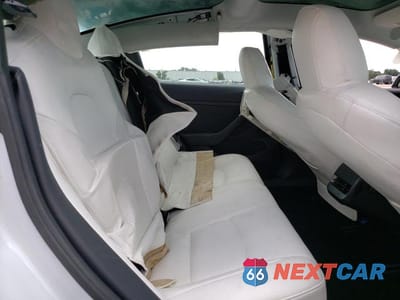 Zdjęcie 10 z 13 samochodu: 2022 TESLA MODEL 3 VIN:5YJ3E1EA6NF302844 - miniatura
