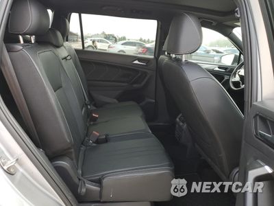 Zdjęcie 10 z 12 samochodu: 2022 VOLKSWAGEN TIGUAN SE R-LINE BLACK VIN:3VVCB7AX8NM155073 - miniatura
