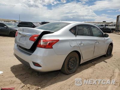 Czwarte zdjęcie samochodu z boku: 2016 NISSAN SENTRA S VIN:3N1AB7AP9GL640338 - miniatura