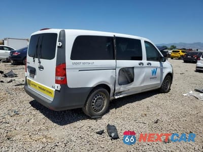 Trzecie zdjęcie samochodu z tyłu: 2016 MERCEDES BENZ METRIS VIN:WD4PG2EE2G3162673 - miniatura