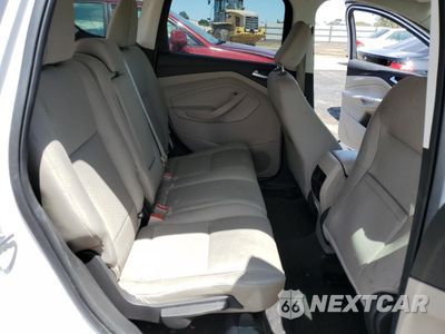 Zdjęcie 10 z 13 samochodu: 2018 FORD ESCAPE SE VIN:1FMCU0GDXJUC11397 - miniatura
