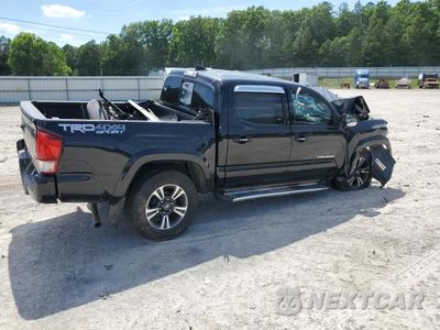 Trzecie zdjęcie samochodu z tyłu: 2016 TOYOTA TACOMA DOUBLE CAB VIN:5TFCZ5AN1GX027221 - miniatura