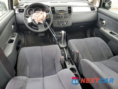 Zdjęcie 8 z 14 samochodu: 2008 NISSAN VERSA S VIN:3N1BC13E38L370972 - miniatura