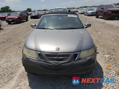 Piąte zdjęcie samochodu w środku: 2004 SAAB 9-3 AERO VIN:YS3FH79Y646010824 - miniatura