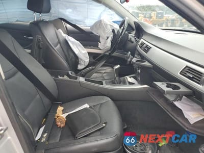 Zdjęcie 7 z 12 samochodu: 2011 BMW 328 XI VIN:WBAPK7C51BA771795 - miniatura