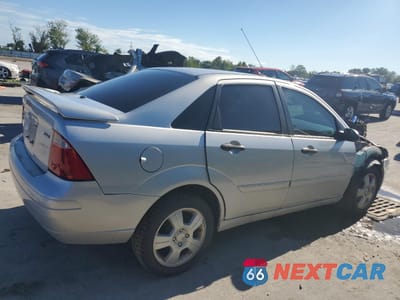 Trzecie zdjęcie samochodu z tyłu: 2006 FORD FOCUS ZX4 VIN:1FAFP34N26W139281 - miniatura