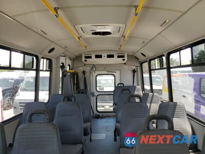 Zdjęcie 6 z 10 samochodu: 2018 FORD ECONOLINE E450 SUPER DUTY CUTAWAY VAN VIN:1FDFE4FS0KDC03215 - miniatura
