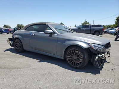 Czwarte zdjęcie samochodu z boku: 2018 MERCEDES-BENZ C 63 AMG VIN:WDDWK8GB6JF595838 - miniatura