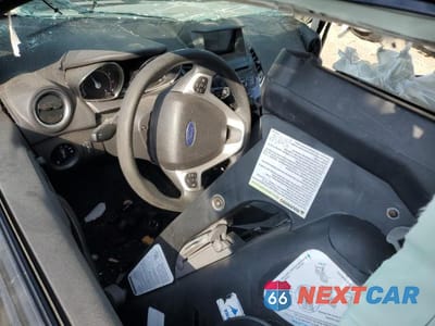 Zdjęcie 8 z 12 samochodu: 2019 FORD FIESTA SE VIN:3FADP4BJ4KM143971 - miniatura