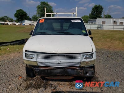 Piąte zdjęcie samochodu w środku: 2001 CHEVROLET ASTRO VIN:1GCDM19W51B141820 - miniatura