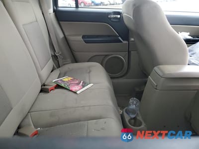 Zdjęcie 11 z 13 samochodu: 2010 JEEP COMPASS SPORT VIN:1J4NF4FB7AD547484 - miniatura