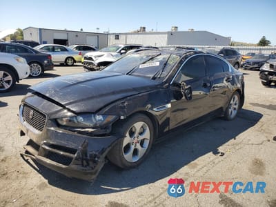2018 JAGUAR XE SAJAR4FX9JCP39245 - główne zdjęcie licytacji z USA - miniatura