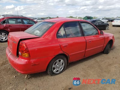 Trzecie zdjęcie samochodu z tyłu: 2005 HYUNDAI ACCENT GL VIN:KMHCG45C35U671273 - miniatura