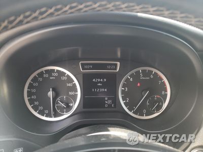 Zdjęcie 9 z 13 samochodu: 2018 INFINITI QX30 BASE VIN:SJKCH5CP1JA059000 - miniatura