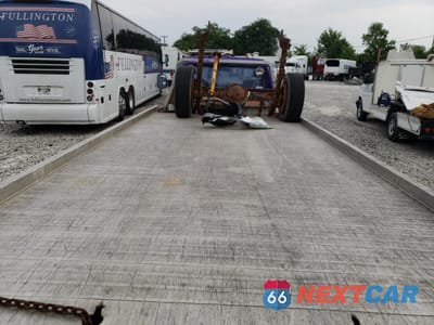 Zdjęcie 10 z 13 samochodu: 1992 FORD F SUPER DUTY VIN:2FDLF47G6NCA78400 - miniatura