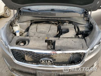 Zdjęcie 12 z 14 samochodu: 2018 KIA SORENTO EX VIN:5XYPHDA55JG370316 - miniatura