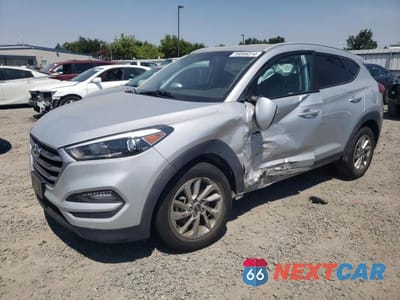 2018 HYUNDAI TUCSON SEL KM8J33A44JU726142 - główne zdjęcie licytacji z USA - miniatura