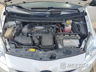 Zdjęcie 11 z 12 samochodu: 2011 TOYOTA PRIUS VIN:JTDKN3DU3B5367859 - miniatura