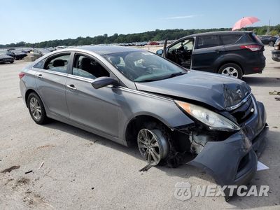 Czwarte zdjęcie samochodu z boku: 2012 HYUNDAI SONATA GLS VIN:5NPEB4AC9CH391317 - miniatura