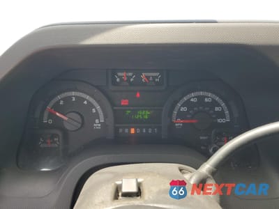 Zdjęcie 8 z 10 samochodu: 2018 FORD ECONOLINE E450 SUPER DUTY CUTAWAY VAN VIN:1FDFE4FS0KDC03215 - miniatura