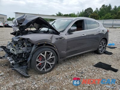 2018 MASERATI LEVANTE S LUXURY ZN661YUL8JX298542 - główne zdjęcie licytacji z USA - miniatura