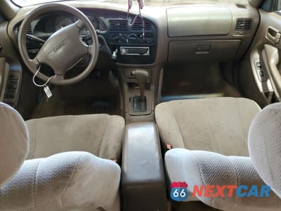 Zdjęcie 8 z 12 samochodu: 1995 TOYOTA CAMRY LE VIN:4T1GK12E1SU858379 - miniatura