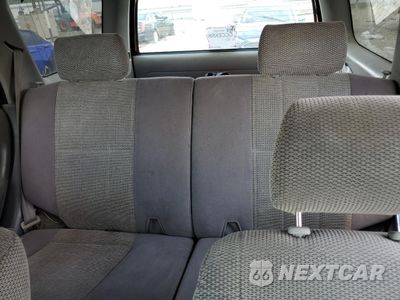 Zdjęcie 10 z 13 samochodu: 2002 TOYOTA 4RUNNER SR5 VIN:JT3GN86R320244611 - miniatura