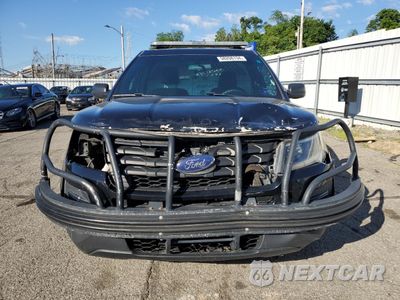 Piąte zdjęcie samochodu w środku: 2016 FORD EXPLORER POLICE INTERCEPTOR VIN:1FM5K8AR2GGB54069 - miniatura