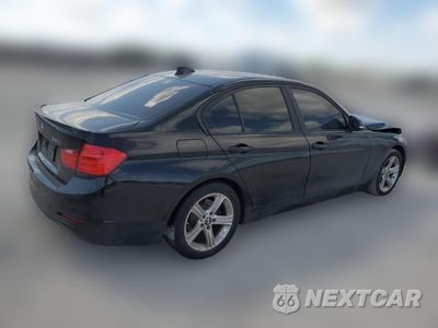 Trzecie zdjęcie samochodu z tyłu: 2015 BMW 320 I VIN:WBA3B1C52F5A06060 - miniatura