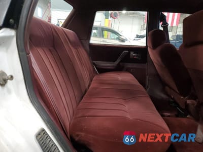 Zdjęcie 10 z 13 samochodu: 1995 OLDSMOBILE CIERA SL VIN:1G3AJ55M4S6320674 - miniatura