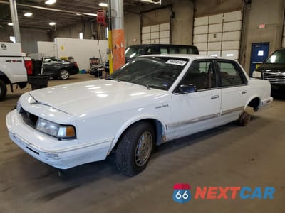 1995 OLDSMOBILE CIERA SL 1G3AJ55M4S6320674 - główne zdjęcie licytacji z USA - miniatura