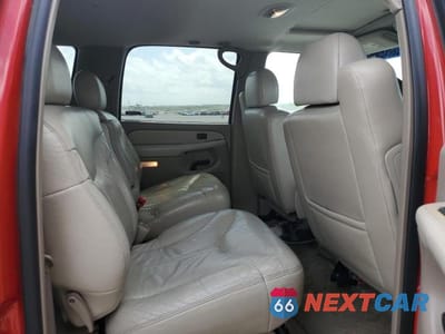 Zdjęcie 11 z 13 samochodu: 2001 GMC YUKON XL C1500 VIN:1GKEC16T41J238048 - miniatura