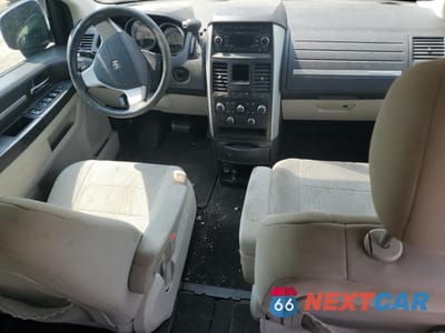 Zdjęcie 8 z 13 samochodu: 2009 DODGE GRAND CARAVAN SXT VIN:2D8HN54159R519960 - miniatura